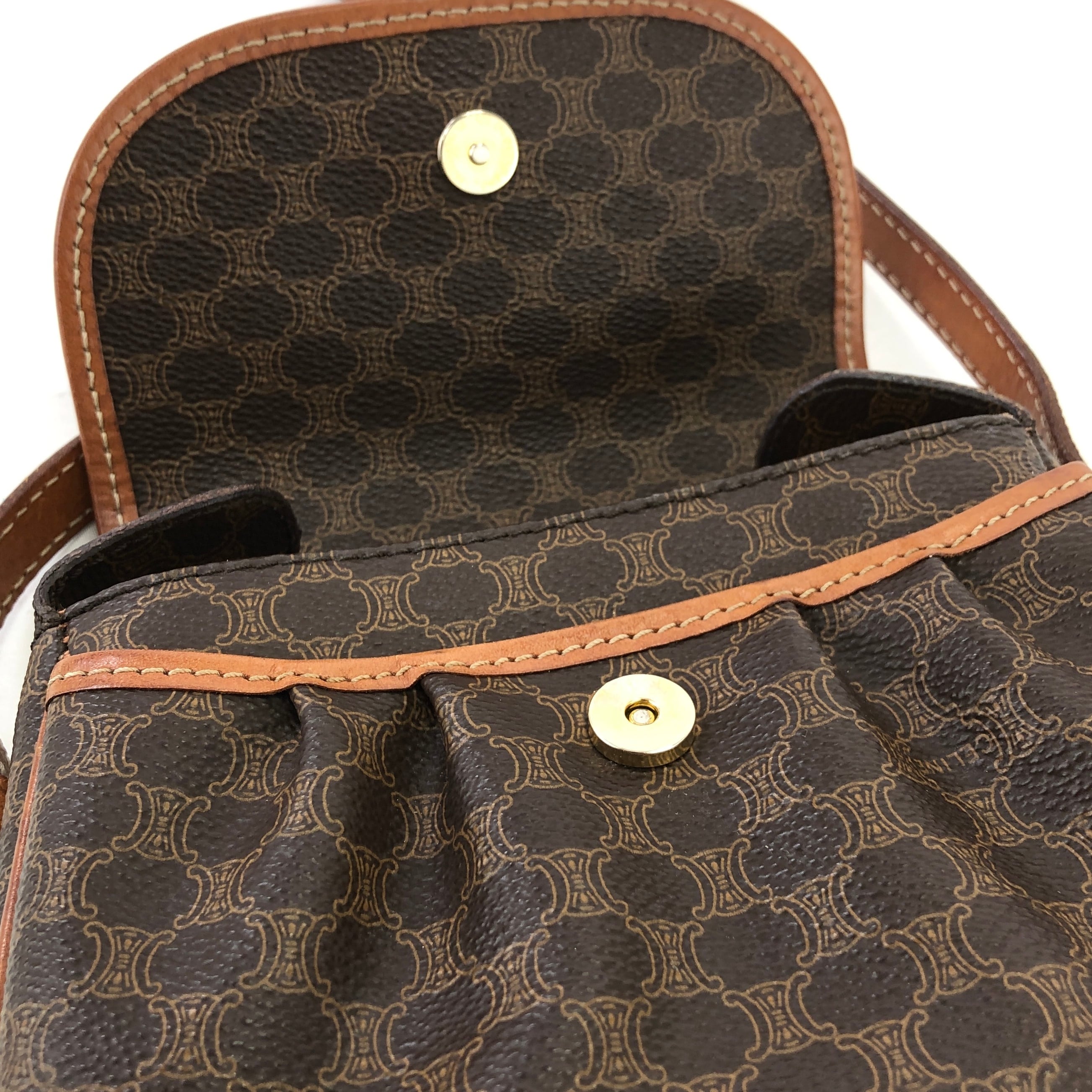 CELINE セリーヌ マカダム ブラゾン型押し タッセル ポシェット ミニ