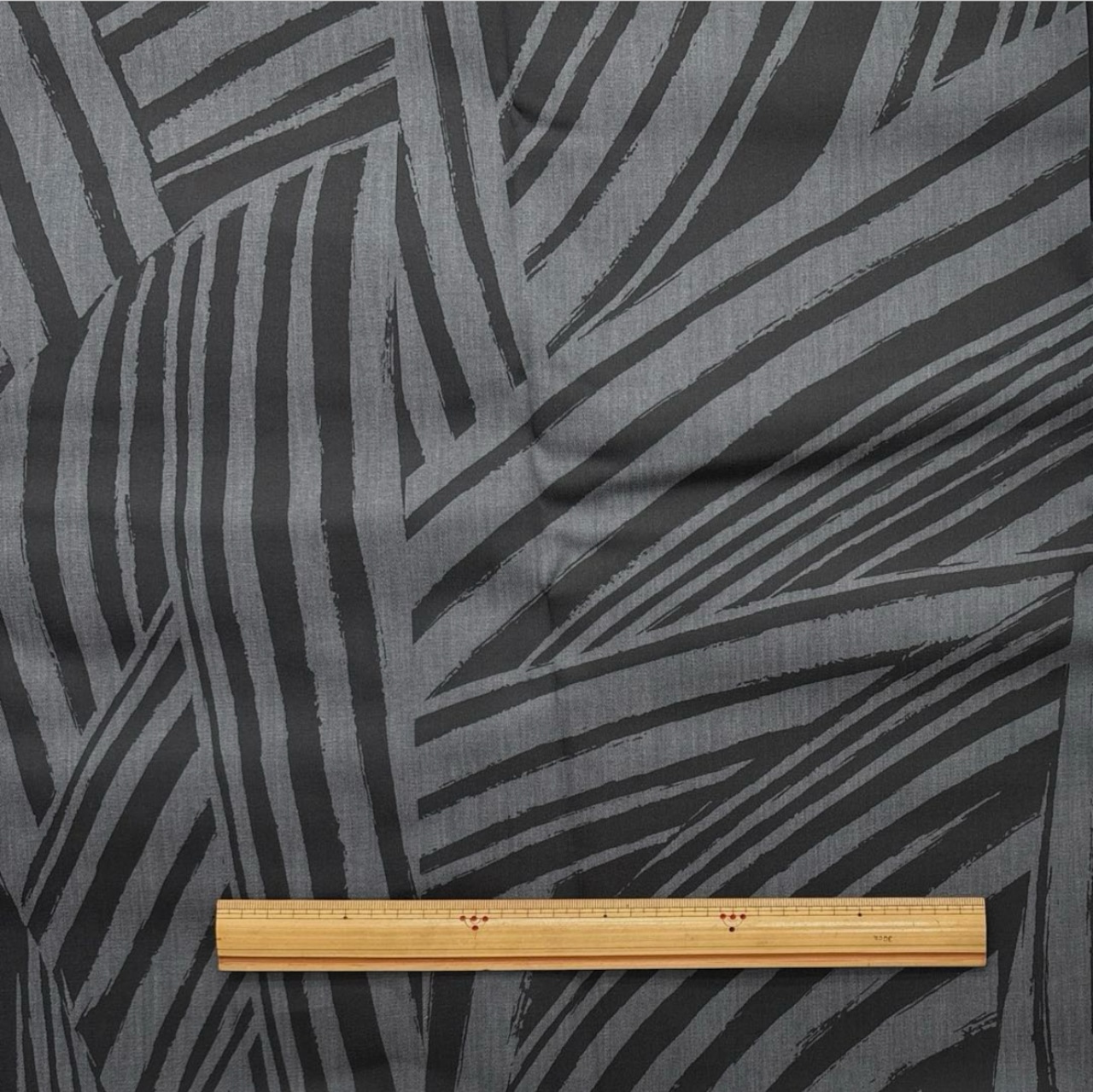 TC389◆2m◆L◆製作事例あり◆綿100%6オンスデニム生地◆マレファブ◆柄物