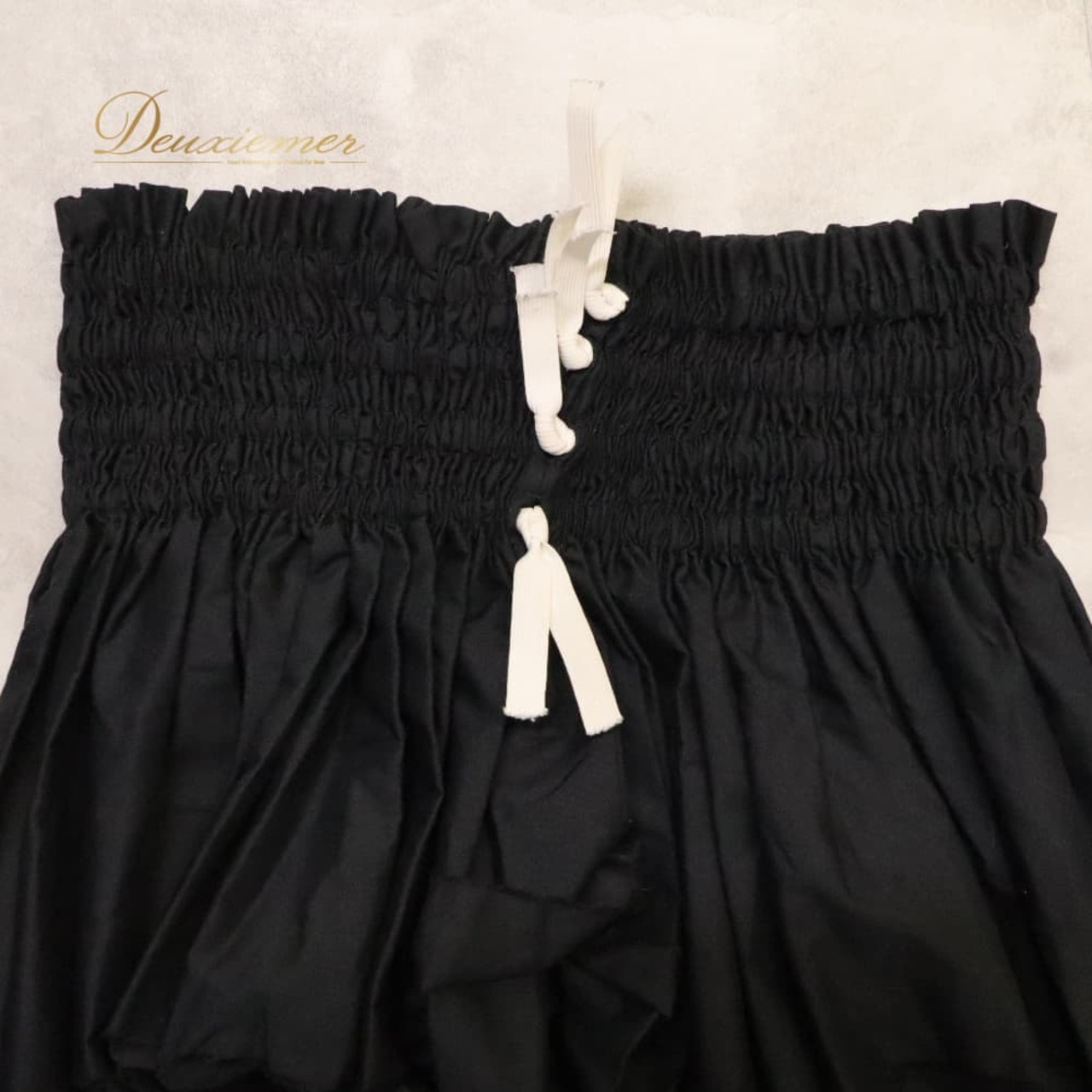 フラダンス 衣装 Muu Muu Mama パウスカート ブラック系 ハワイ製 ホヌ柄 ハワイアンプリント ハワイアン アロハ フラ ダンス レッスン 練習 シンプル かわいい おしゃれ 上品 大人っぽい ベージュ系 黒 ハワイアンダンス ダンス衣装 練習着 レッスンウェア フラダンス衣装