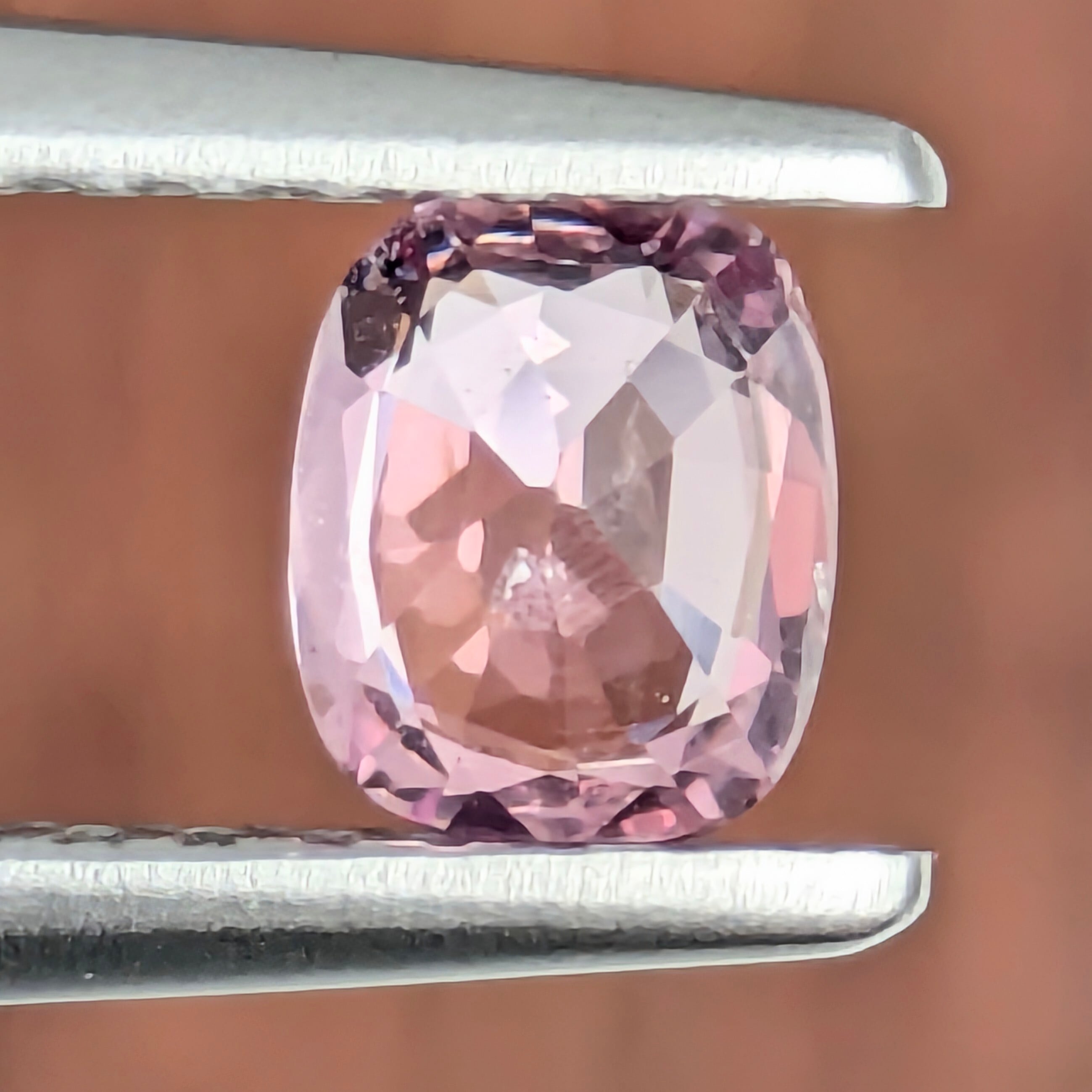 ピンクスピネルルース 【0.40ct】 PRO207884 | Gem's Subculture