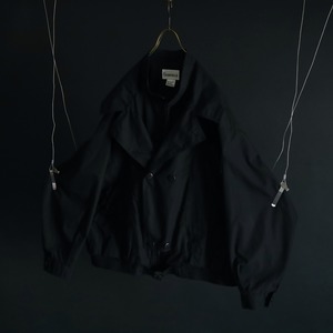 over silhouette layer design black color zip-up blouson
