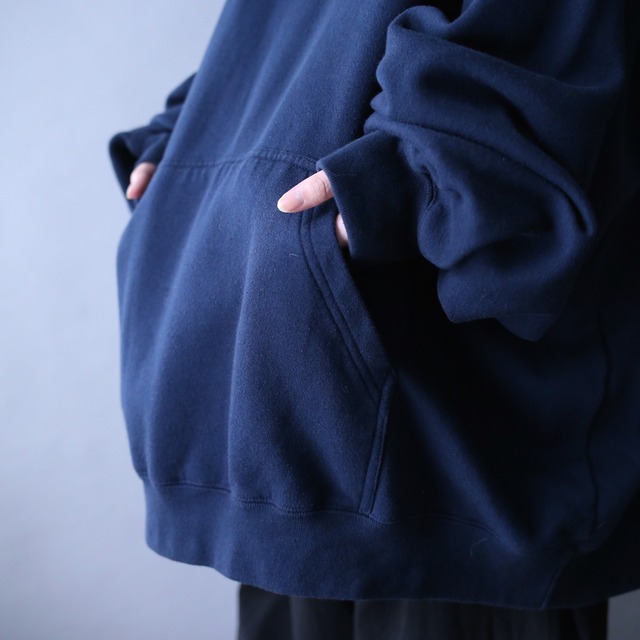 "FedEx" super over silhouette front and back printed sweat parka