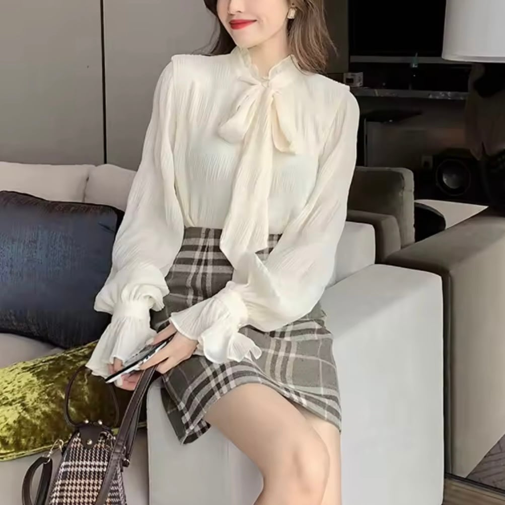 クラシックガーリーフレアスリーブトップス