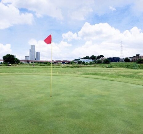 【神奈川県】東急ゴルフパークたまがわ 平日１周（７ホール）利用券