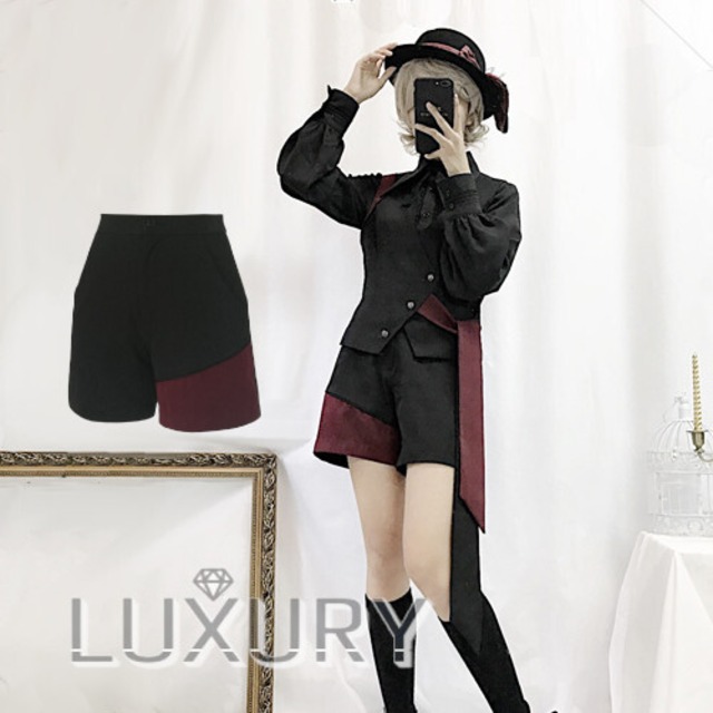 ショートパンツ 通年 ミニ丈 ショートタイプ ショーパン 無地 ゴシック シンプル 着回し 美脚 スタイルアップ 美シルエット かわいい キュート セクシー かっこいい ゴスロリ ロリータファッション Loli3575 Luxury ショートパンツ 通年 ミニ丈 ショートタイプ ショーパン 無地 ゴシック シンプル 着回し 美脚 スタイルアップ 美シルエット かわいい キュート セクシー かっこいい ゴスロリ ロリータファッション Loli3575 Luxury