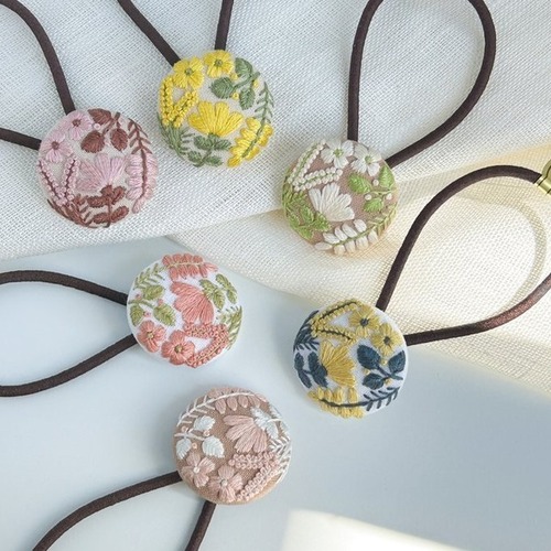 kii6 ボタニカル刺繍ヘアゴム