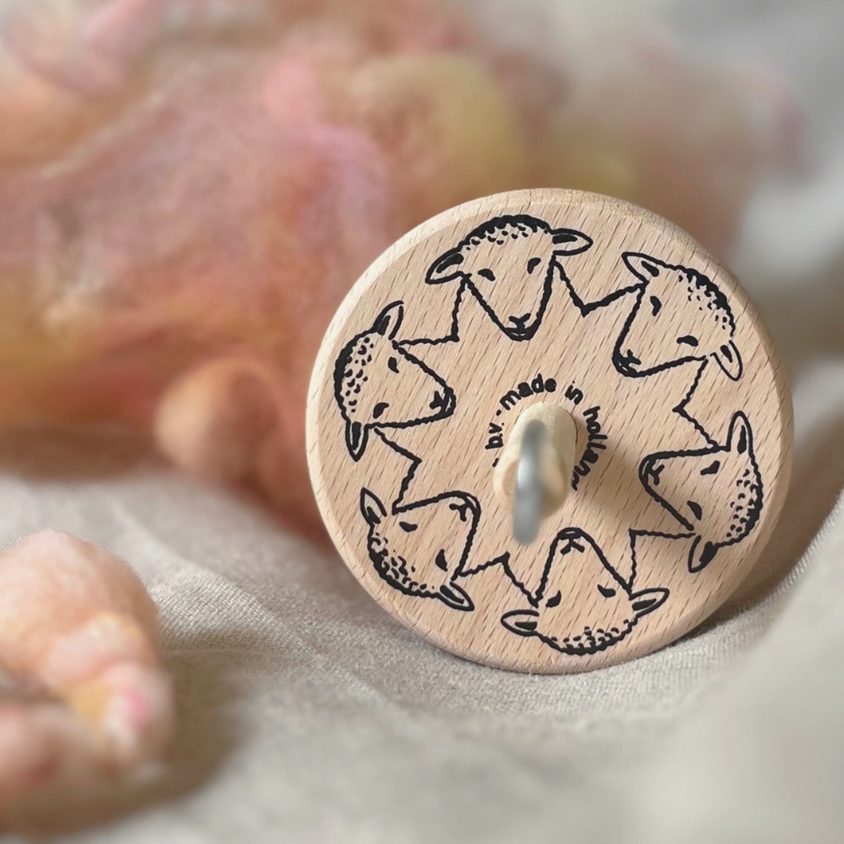 Louet ルエ社 紡ぎ車 糸車 アートヤーン 糸紡ぎ機 Louet ルエ社 紡ぎ車 糸車 アートヤーン 糸紡ぎ機 Louet