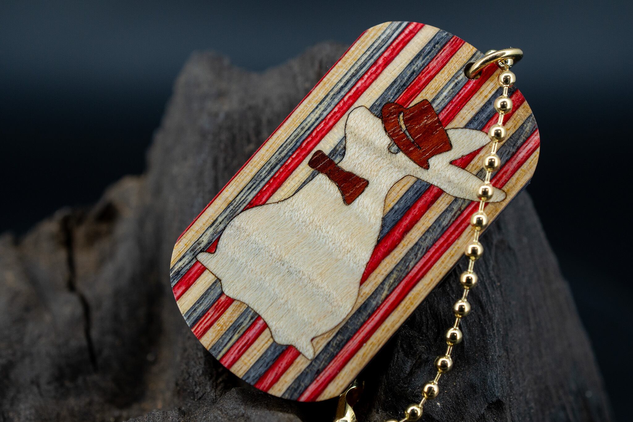 【 北国が育む麗しの木肌 】バーチ 寄木 ドッグタグ 象嵌 三月ウサギ