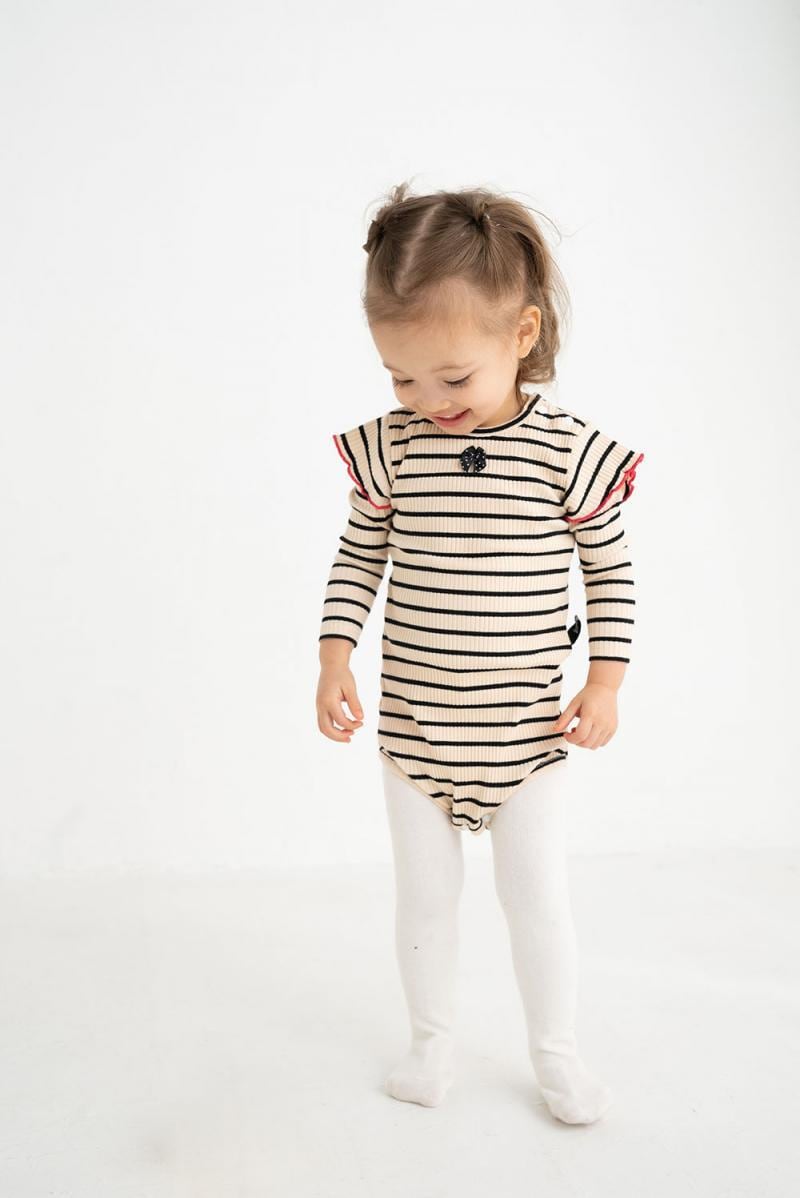 【25AW】KOQUELIKO(コキュリコ)Frill baby body black border(XXS/XS)ロンパース 白黒 ボーダー