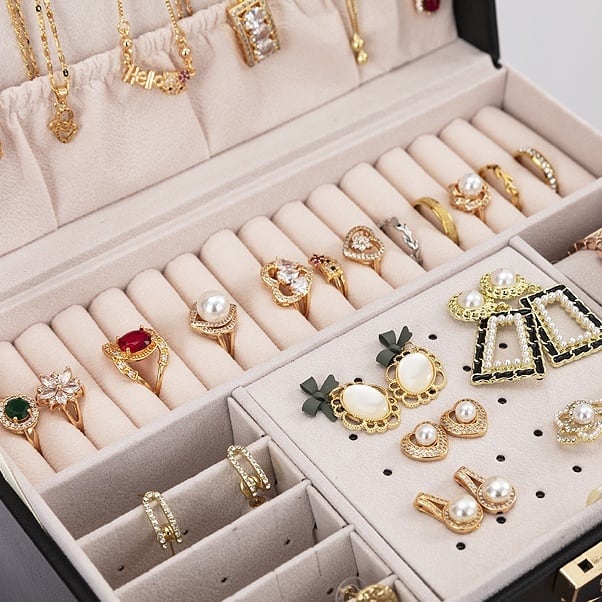 大容量 3段のシンプルなジュエリーボックス チェスト | Russel 海外