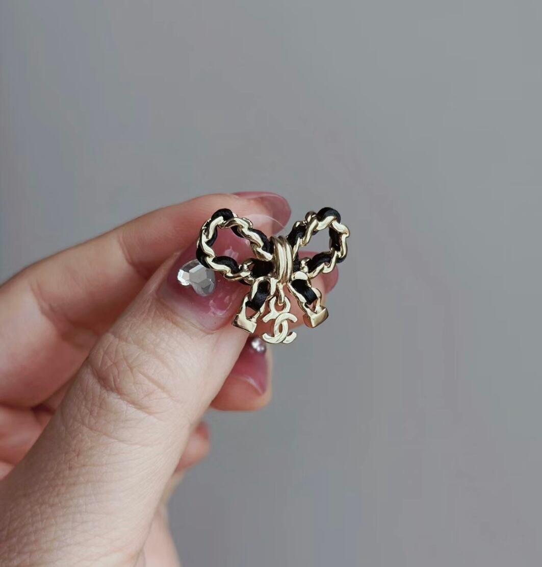 CHANEL☆リボンピアス | Pay ID CHANEL☆リボンピアス | Pay ID