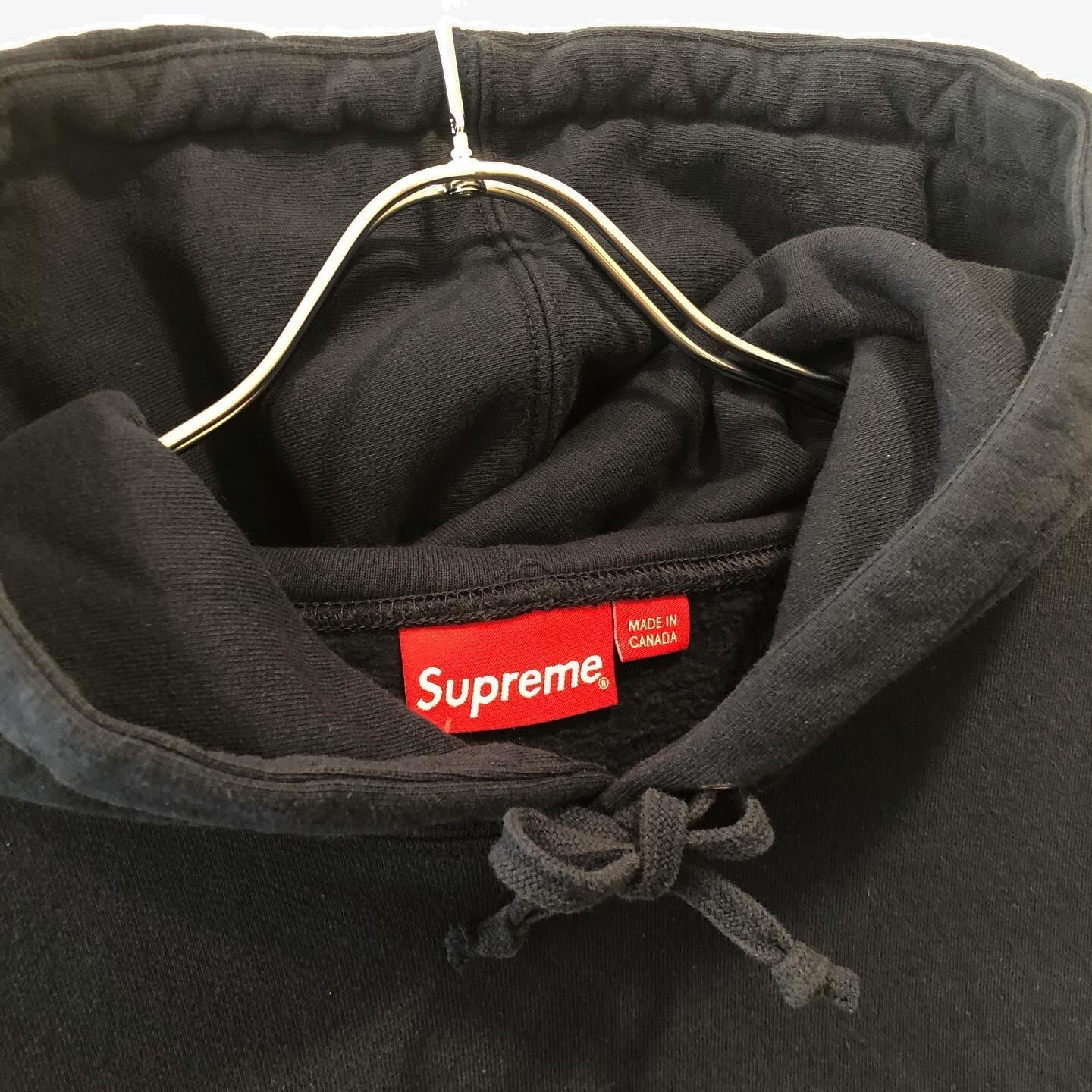 supreme XXL hooded sweatshirt 