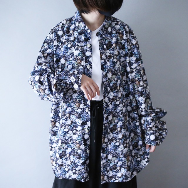 ”薔薇"  blue × white beautiful pattern loose shirt