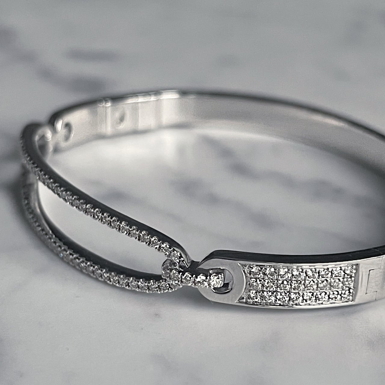 JGバングル K9/ダイヤモンド | jg (ジェイジー）公式通販 | ジュエリー