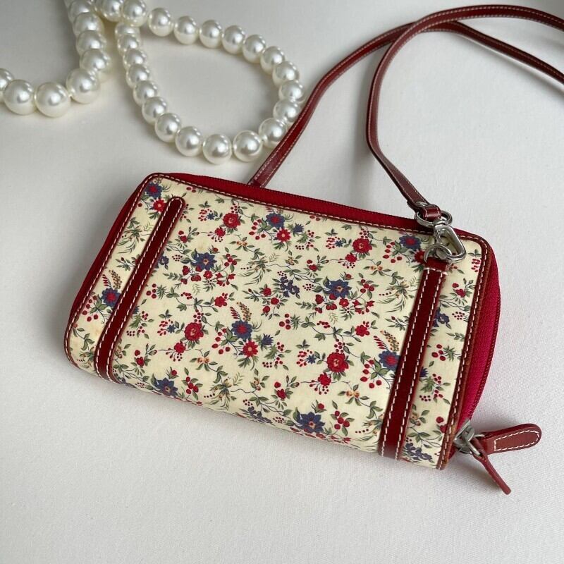 ヴィヴィアンウエストウッド ヴィンテージ アンティークリアルレザー ウォレット ショルダーバッグ (Vivienne Westwood Flowers  Wallet Crossbody Bag)