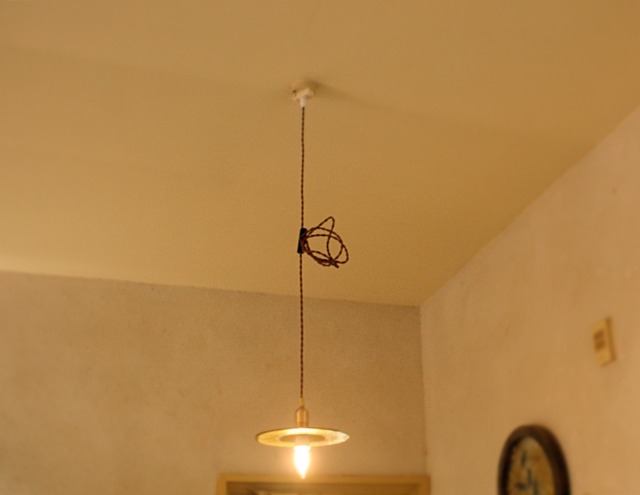 琥珀・つづるガラスランプシェード2