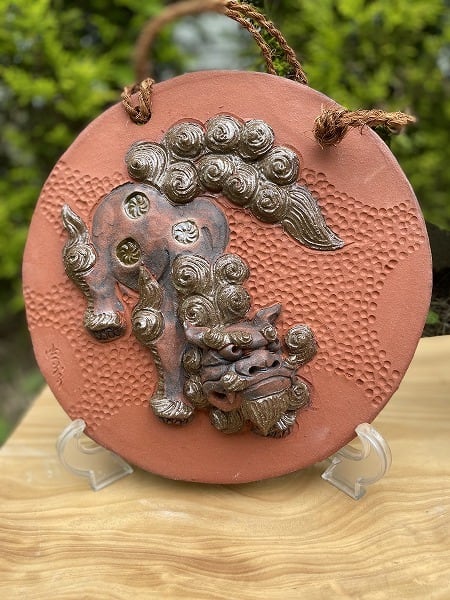 壁掛けシーサー【てぃーち工房】 | 沖縄の工芸品 うぃーりきさん