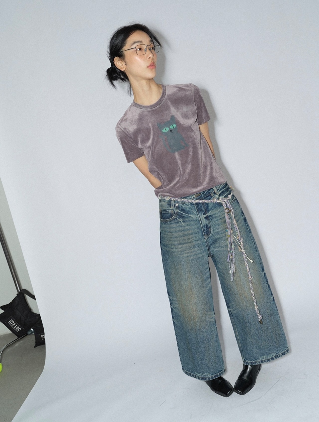 Cat Eye Velvet Tee UH00064