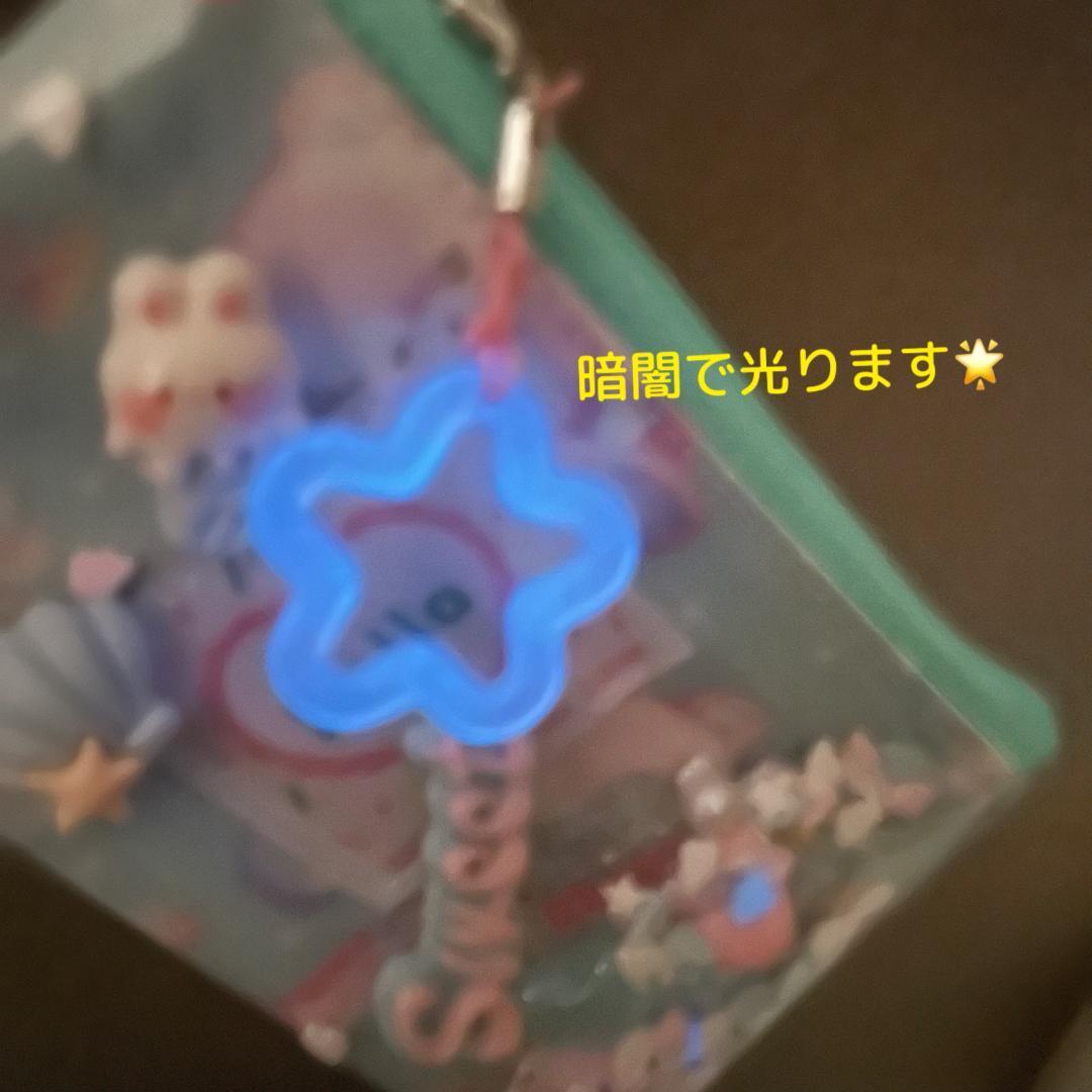 リール式キーケース PVC〈ホログラムハート〉水色 リール式キーケース PVC〈ホログラムハート〉水色