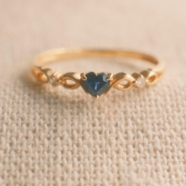 Fine Jewellery Collection: Promise ring 3