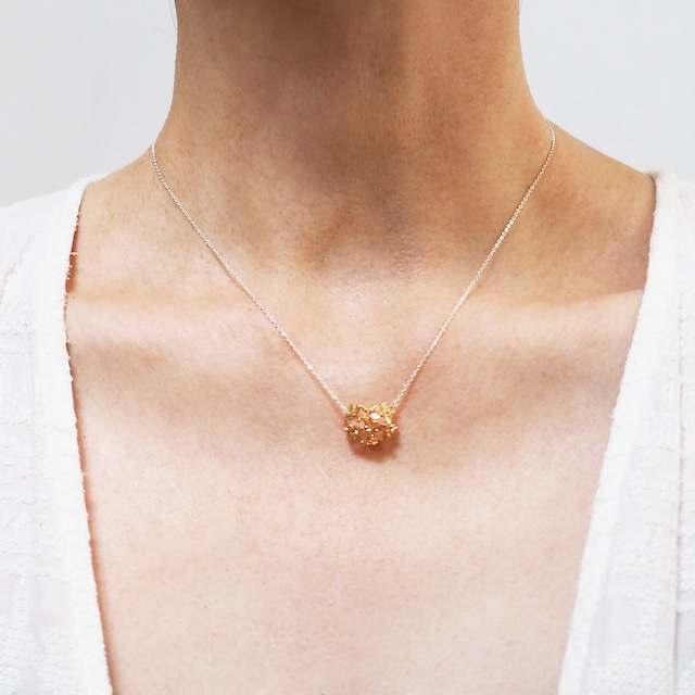紫陽花のネックレス(silver×gold)