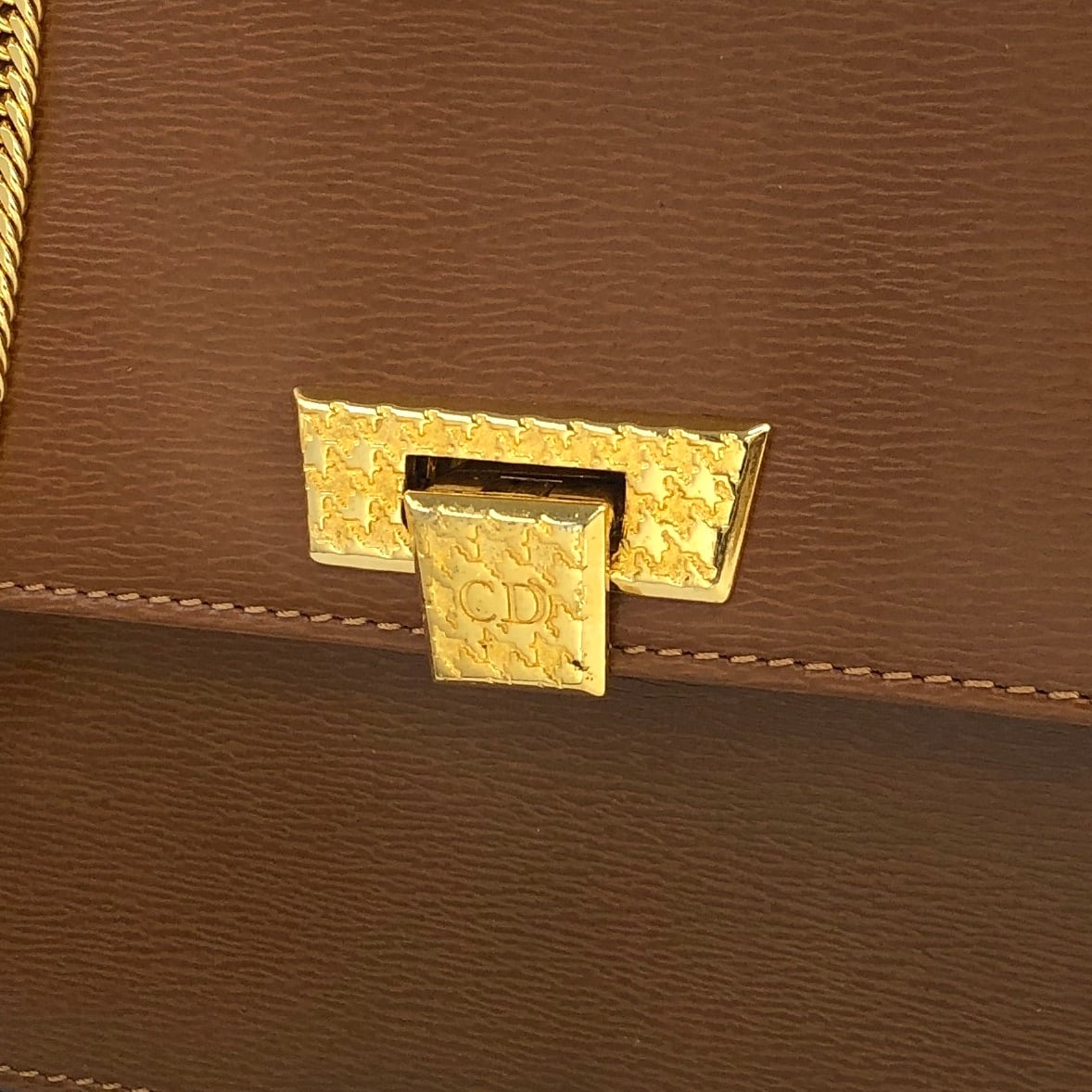 Christian Dior クリスチャン ディオール ショルダーバッグ キャメル