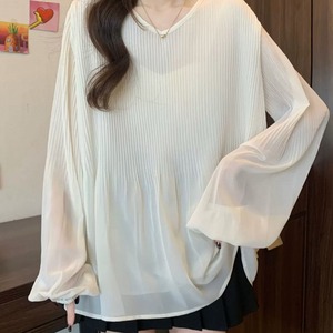 【送料無料】 ブラウス 4色 トップス シアー ロング丈 ゆったり 長袖 Uネック Aライン フレア プルオーバー 薄手生地 無地 かわいい 大人可愛い 大人女子 こなれ感 シンプル カジュアル 大人 上品 おしゃれ お洒落 ラフ コンサバ エレガント フェミニン ガーリー シック デート お出かけ お茶会 女子会 休日 授業参観 春 夏 30代 40代 女性用 レディース 着回し プチプライス カラバリ デイリーユース 普段使い ファッション コーデ スタイル 楽ちん 定番アイテム 着痩せ 垢抜け