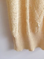 Half sleeve spring top