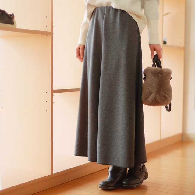 Dignite collier (ディニテ・コリエ)　ウォームジャージ 4ピースフレアースカート