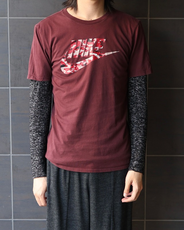 Camouflage graphic design t-shirt