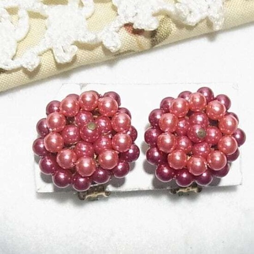 クリアガラスのビーズ製クリップイヤリング　アクセサリー卸値以下でセール　K2087E