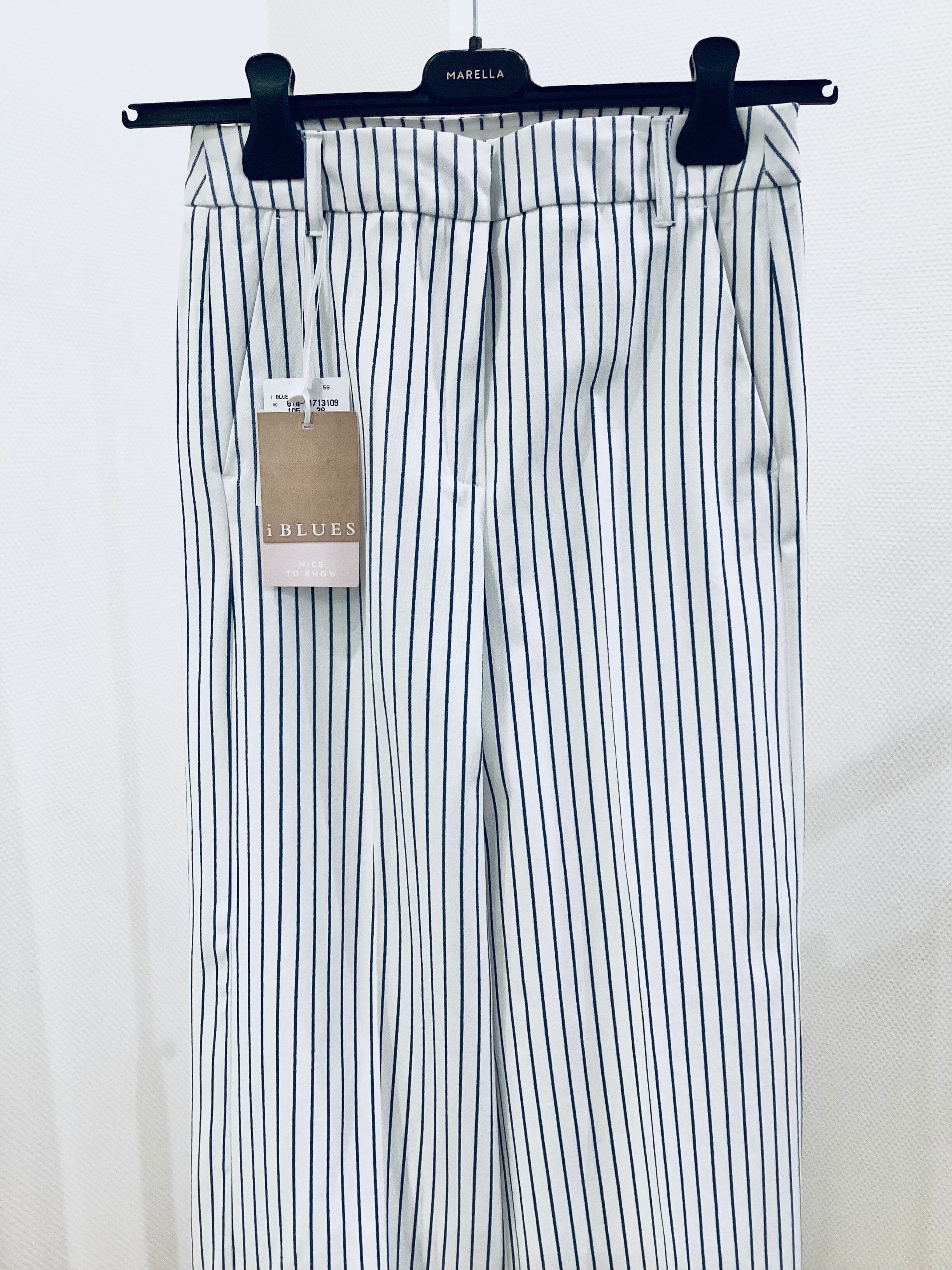 裾ダブルストライプパンツ【Instagram配信中】 | vissierra