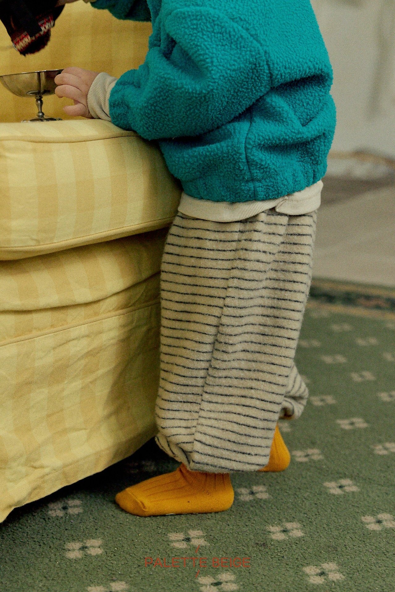 the beige［取寄］stripe jogger pants 26winter
