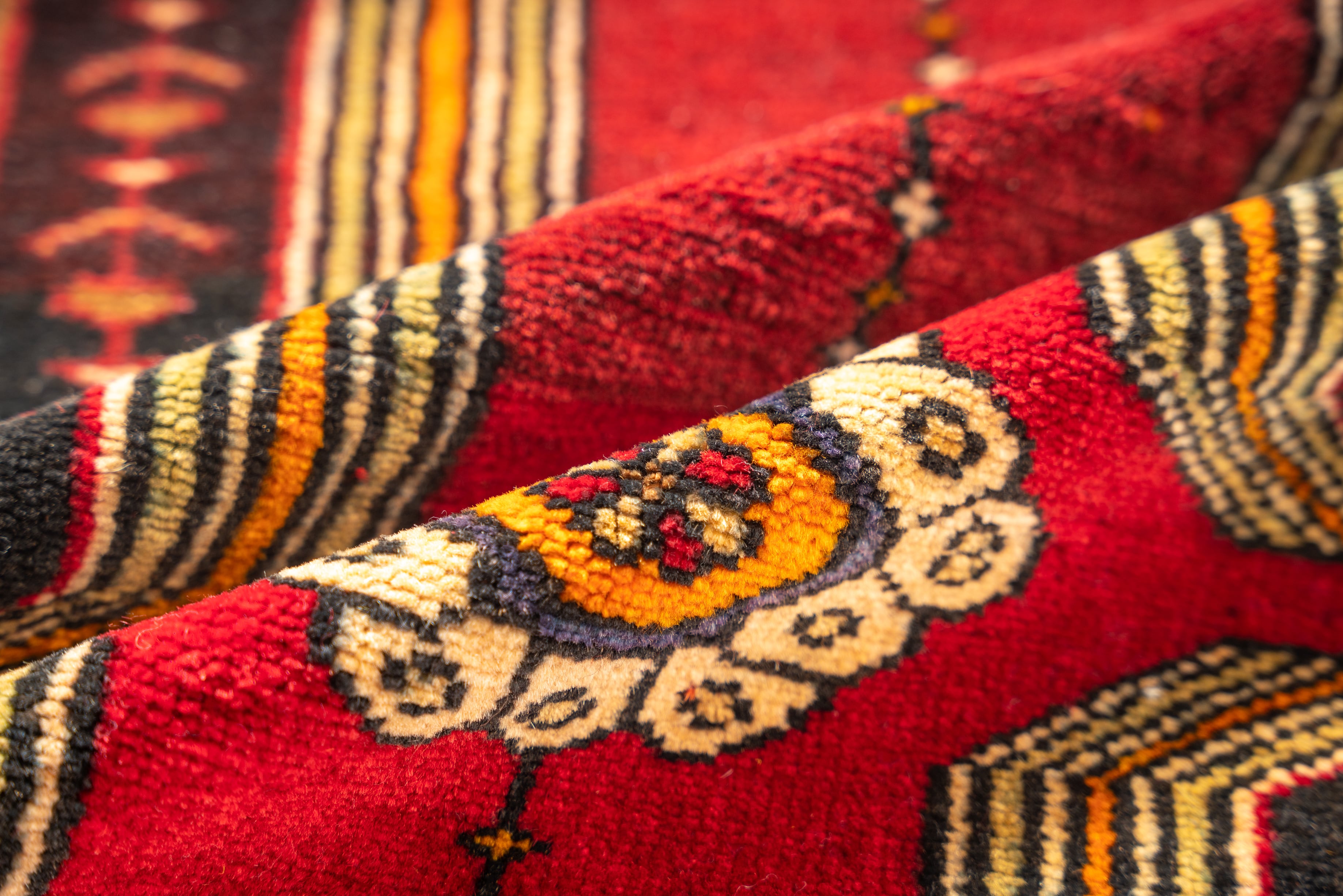 VINTAGE TRIBAL RUG- Turkey 244 | Phi Market.21