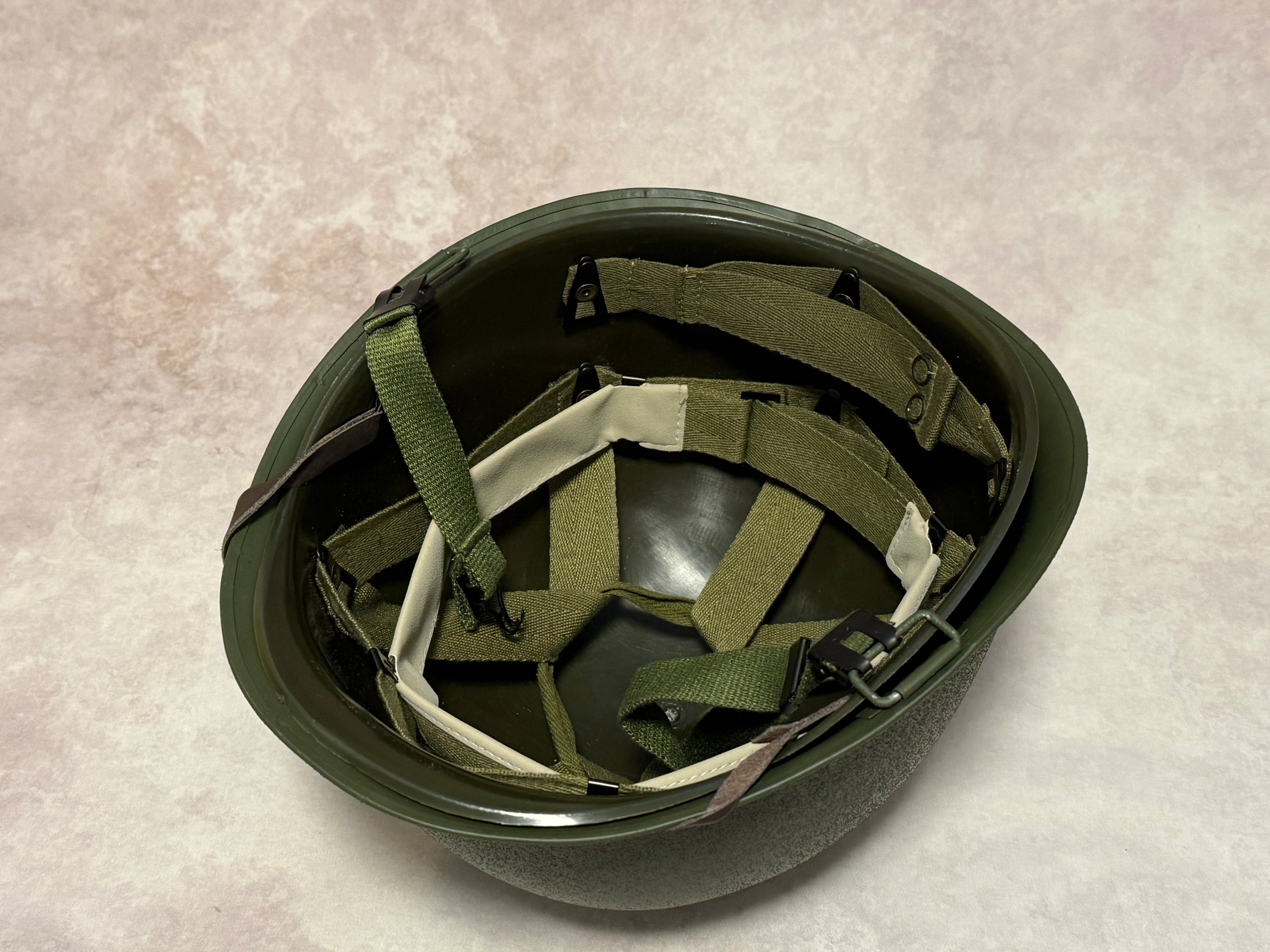 アウトレット品】WWⅡ 米軍 M1ヘルメット | アイヘンバウムミリタリア