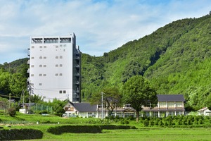 獺祭　純米大吟醸磨き三割九分　1800ml