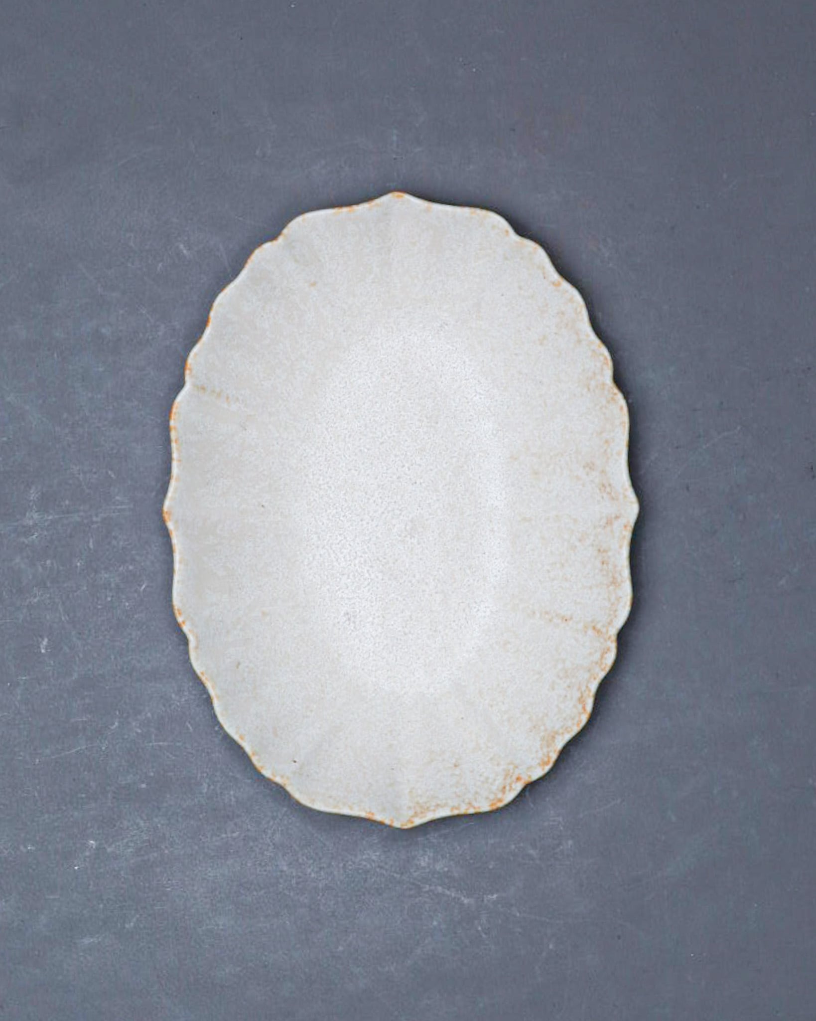 G-E-N lotus oval plate M -sira-