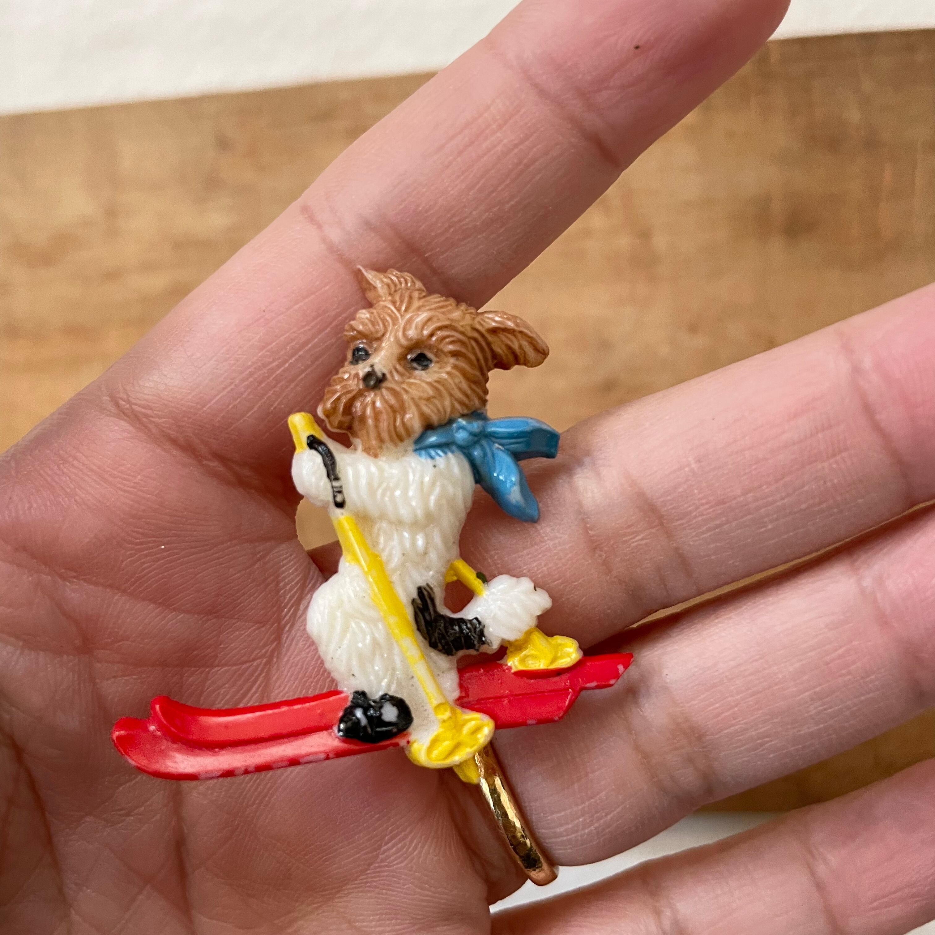 わんわんスキーヤーブローチ3