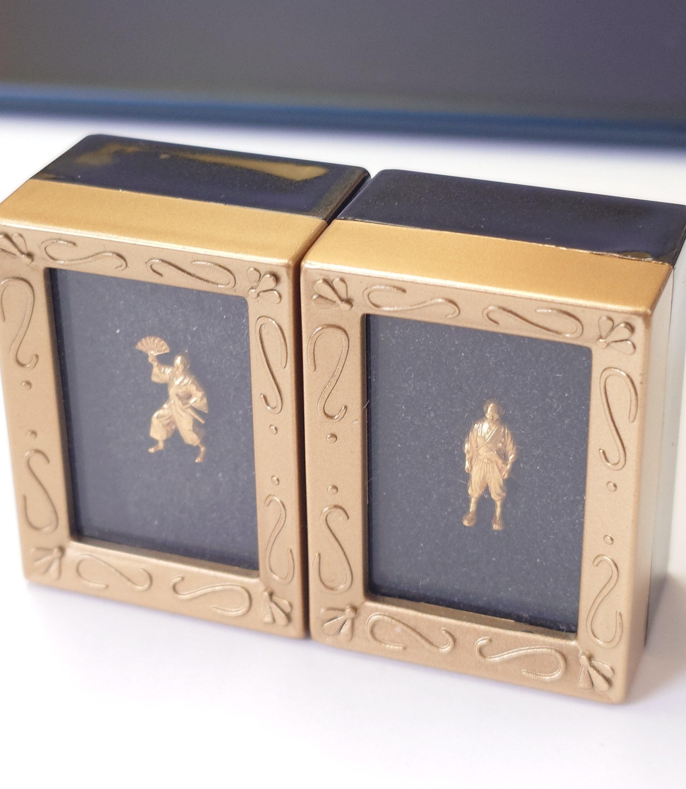 純金の織田信長像 約1g 純金の偉人シリーズ【RNP01014】 | JUNGOLD