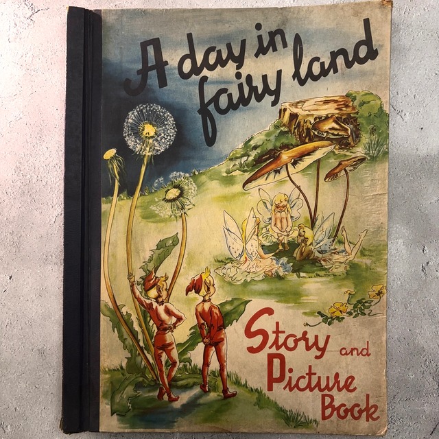 希少なとても大きな妖精本｡  妖精の国の一日 1940年代 スウェーデン出版 英語バージョン 洋書 絵本 _06040
