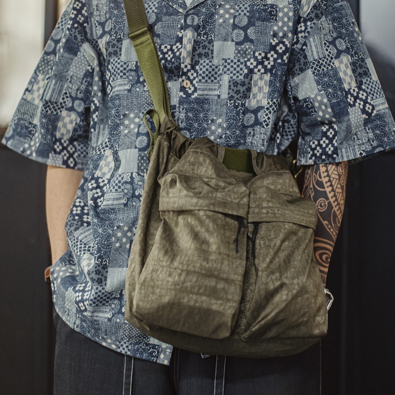 Military Pocket Shoulder Bag / ミリタリー ポケット ショルダー バッグ