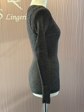 ウールシルクラメ入り トップス NERO ARGENTO 2サイズ fraly