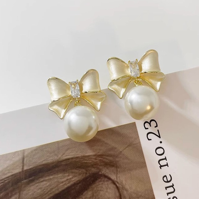 Ribbon pearl pierce & earrings　B284