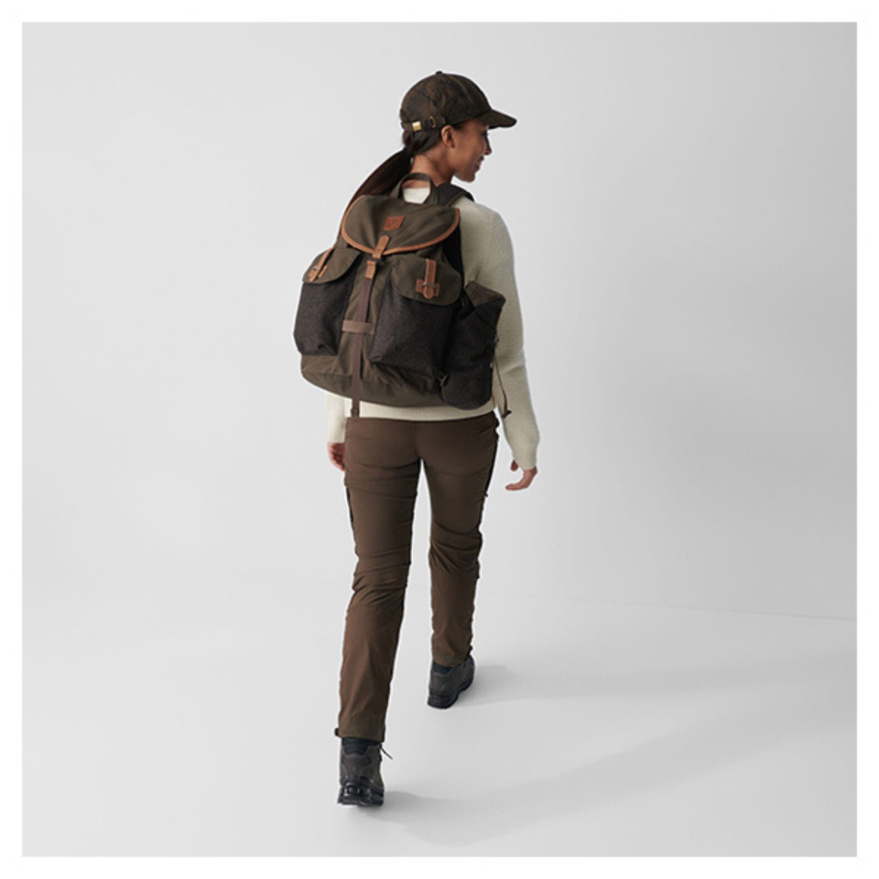 Varmland Rucksack (Dark Olive-Brown)