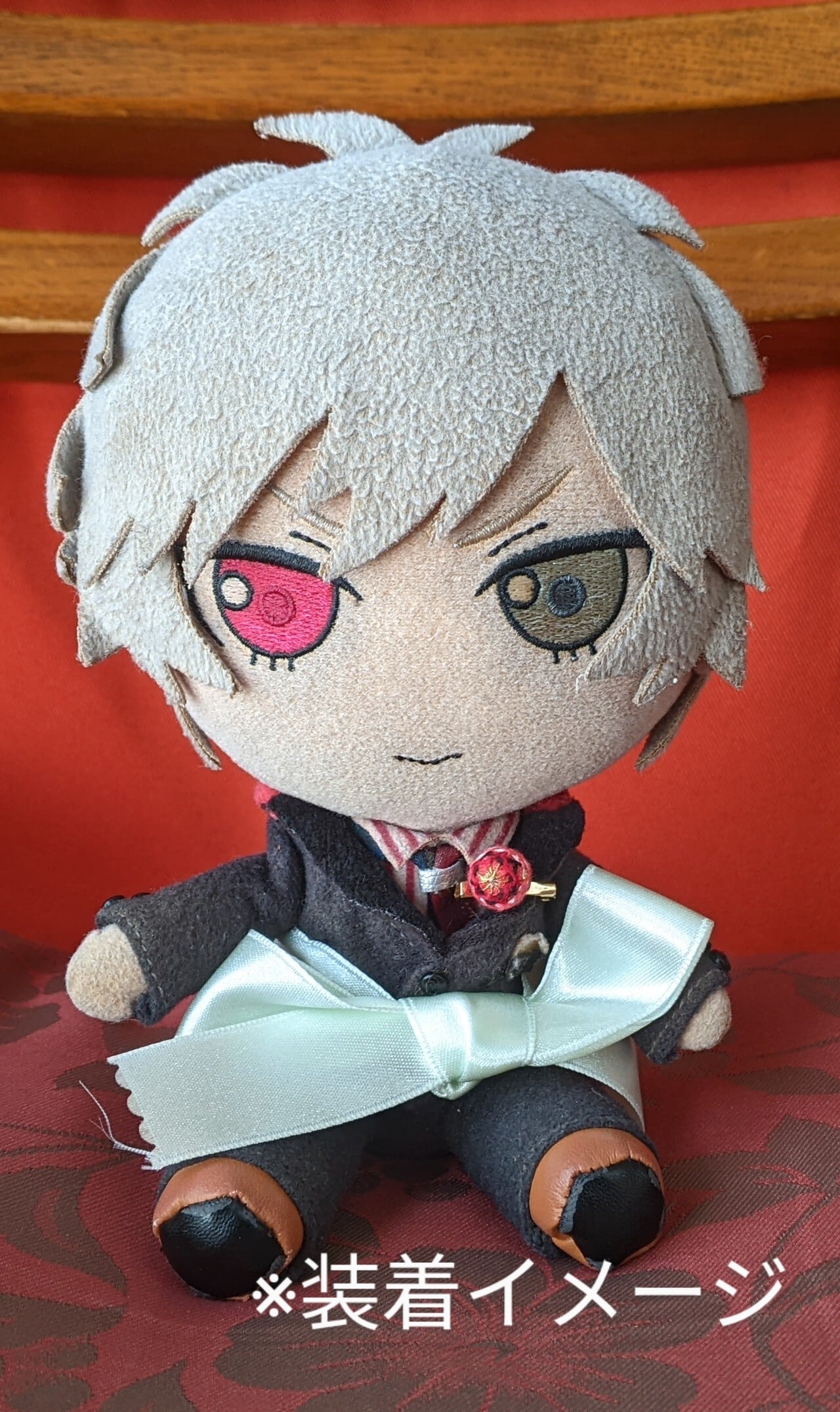 ケイ様専用いちご衣装のピカチュウぬいぐるみハンドメイド 【公式通販】