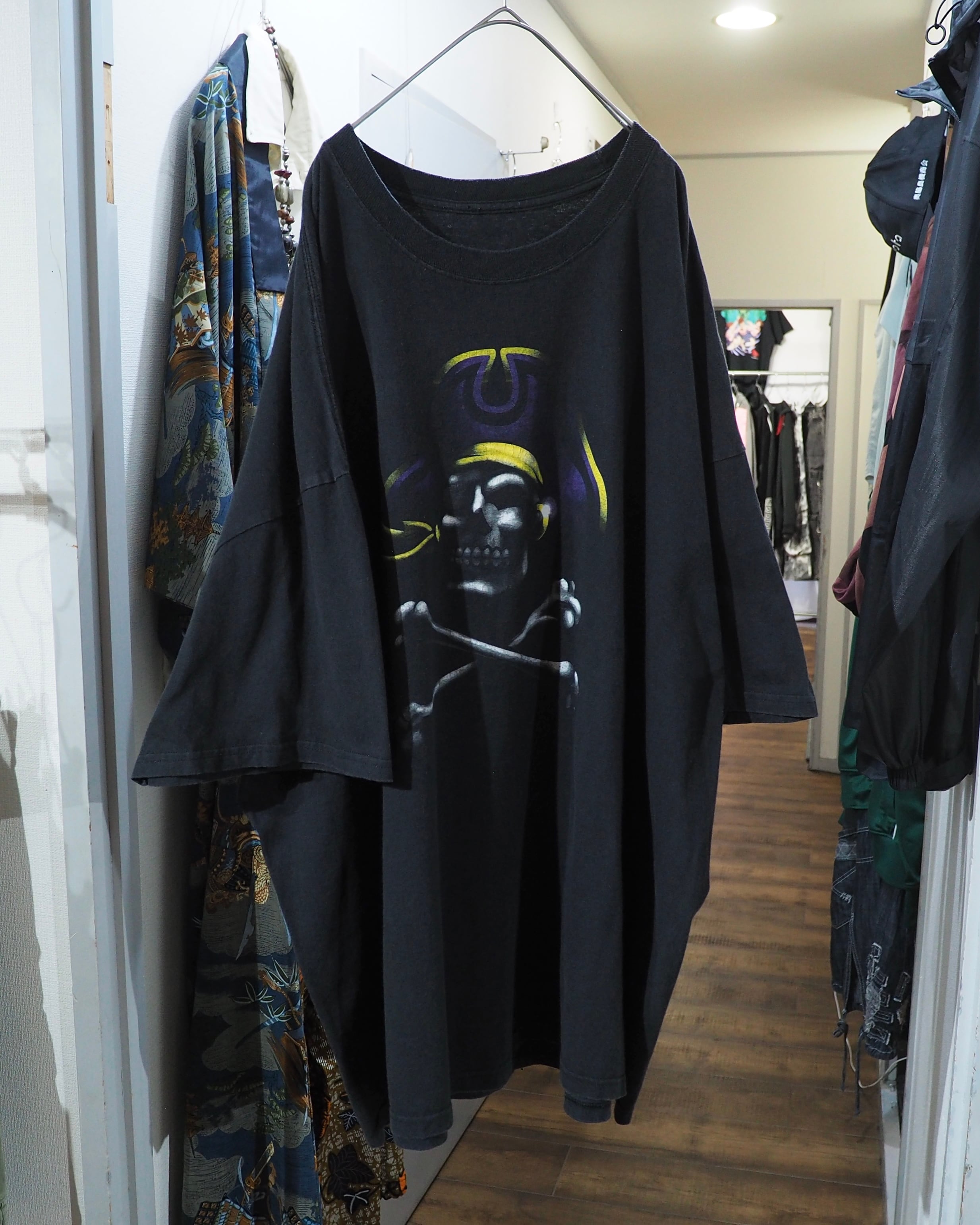 XXXXL ” Jolly Roger ” Graphic printed Over silhouette Tee