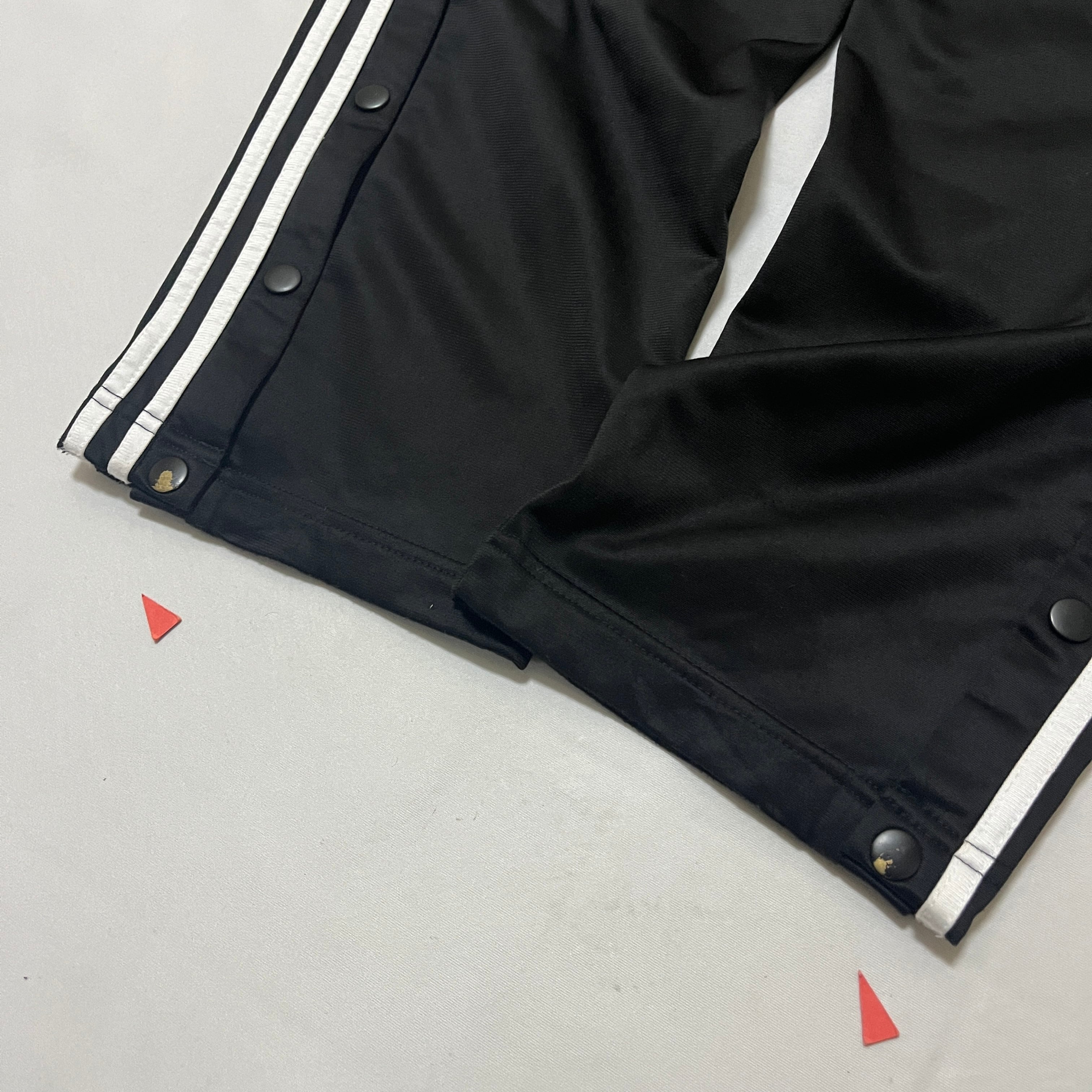 90s adidas サイド スナップボタンデザイン 3ストライプデザイン 90s adidas サイド スナップボタンデザイン 3ストライプデザイン