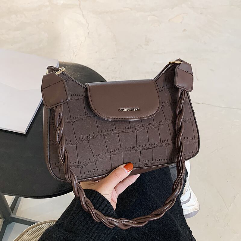 今年人気のバッグレディース2020新しい流行の秋と冬のハイエンドファッションオールマッチメッセンジャーバッグシングルショルダー脇の下バッグ Tiancai_Wing_Bag10264764539