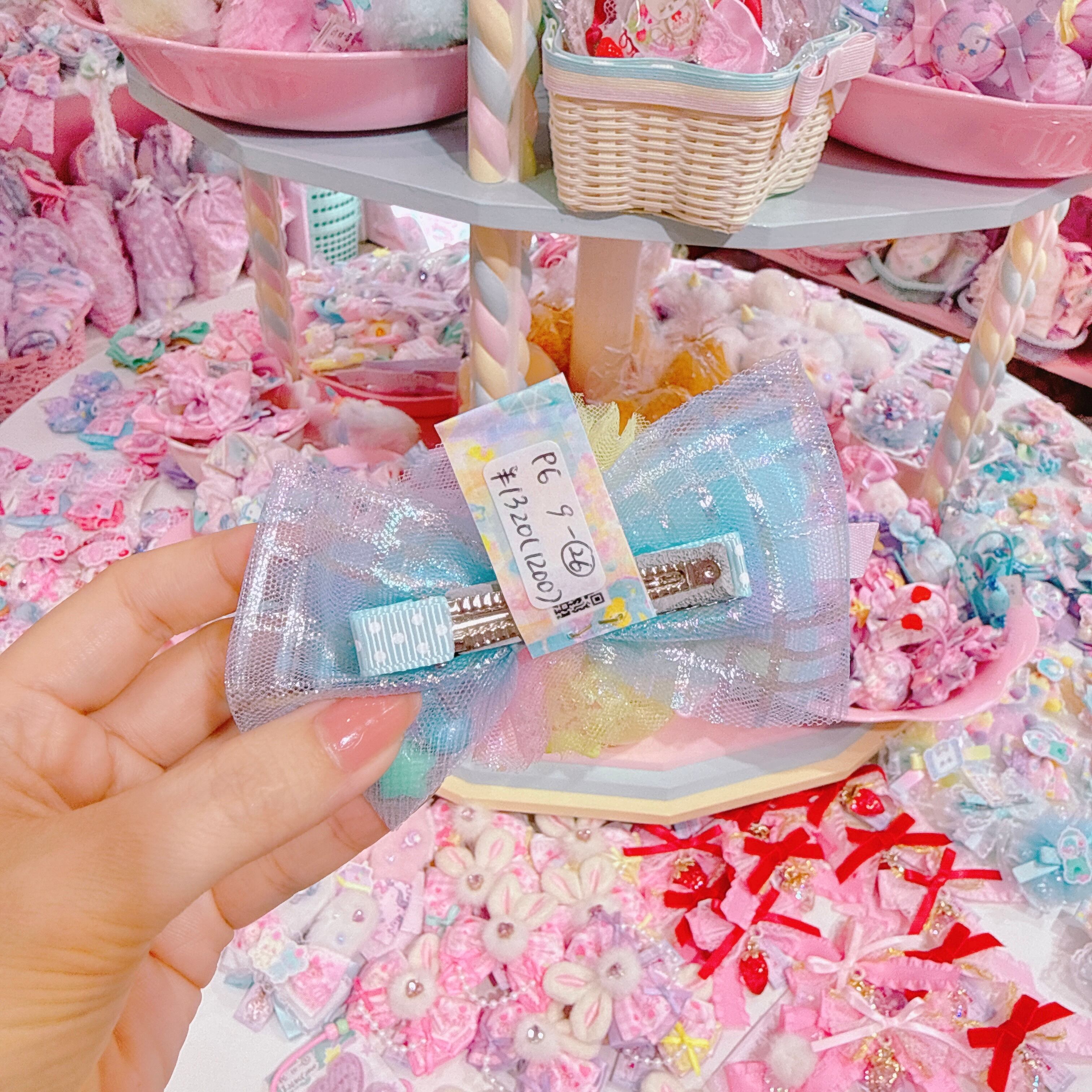 【P6】9-26シャカシャカヘアクリップ