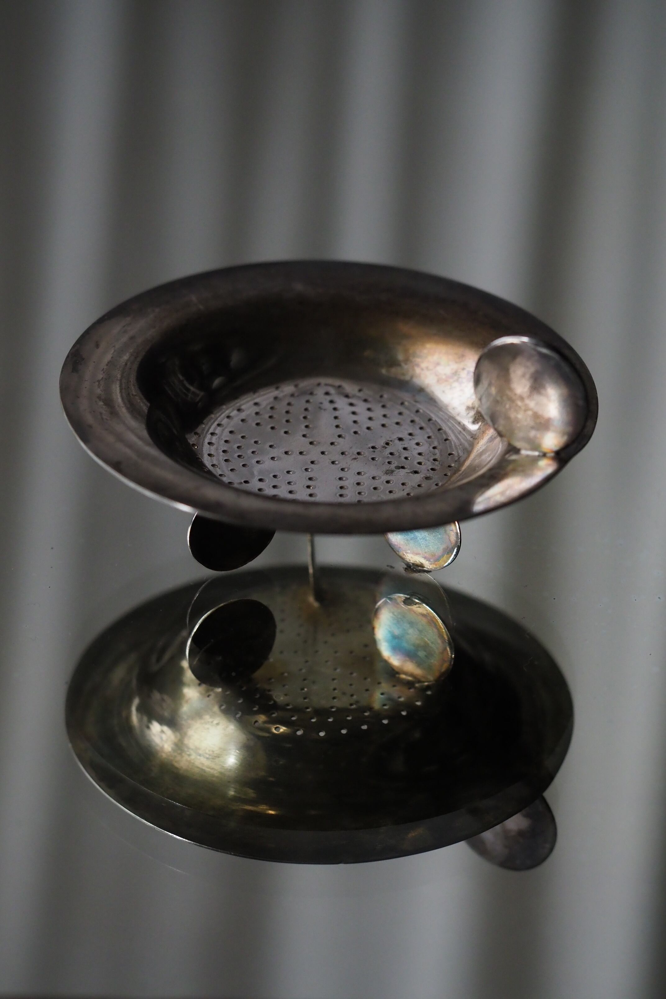 スタンド型ティーストレーナー-vintage tea strainer | アンティーク
